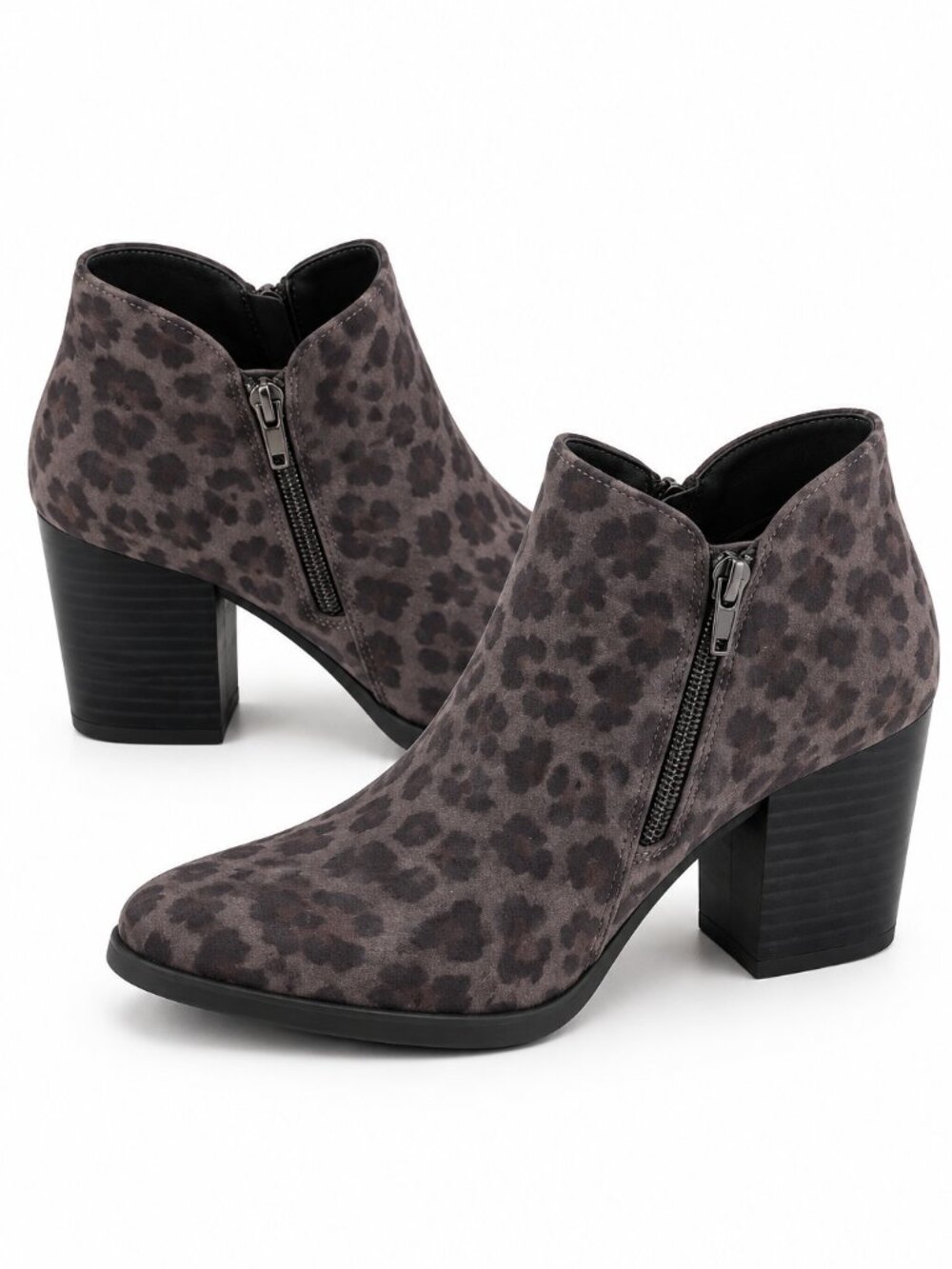 NWT Style & Co Leopard Print Ankle Booties Size 5 Block Heel $78